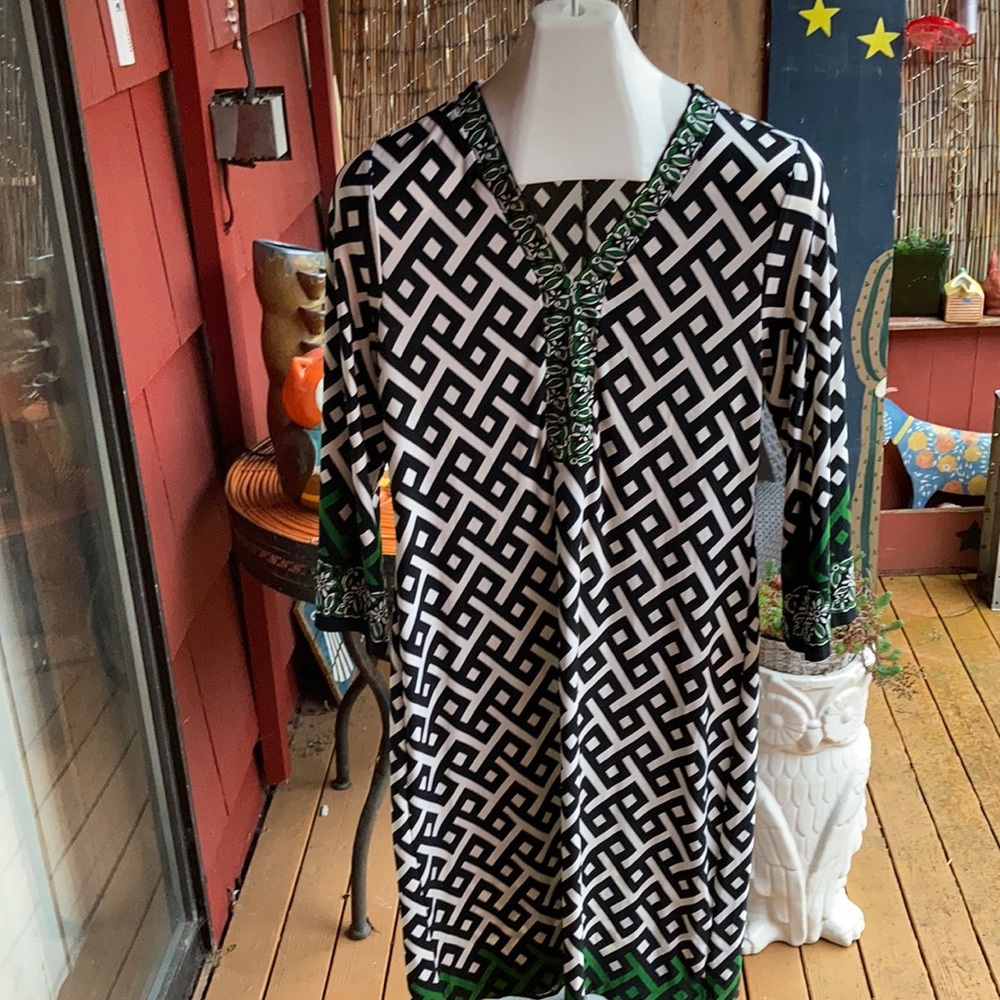 Voir Voir Size 14 Dress